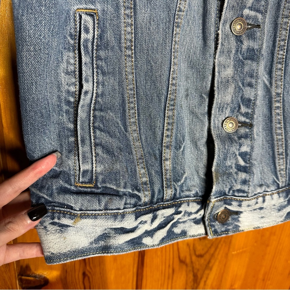 Levi’s Distressed Denim Jacket - image 4